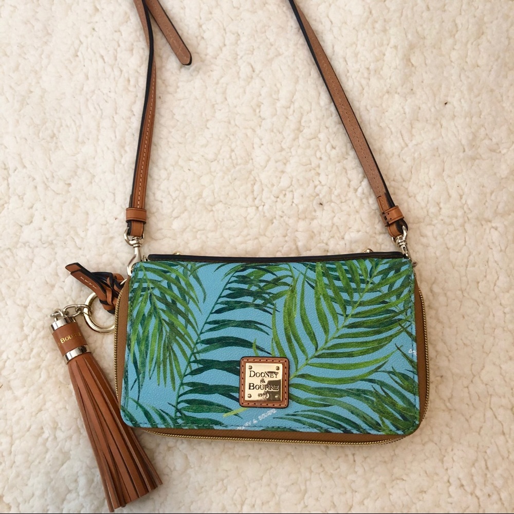 Dooney & Bourke Crossbody Bag